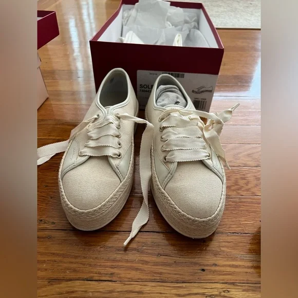 Salvatore Ferragamo Soleil Canvas Platform Sneaker - Picture 5 of 9